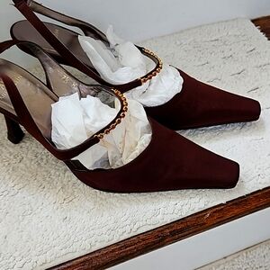 Anne Klein Slingback Brown Satin pumps 7.5